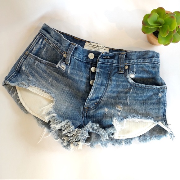 Abercrombie & Fitch Pants - Abercrombie & Fitch High Rise Festival Short